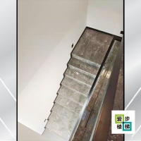 玻璃护栏-南京实木楼梯-爱步楼梯