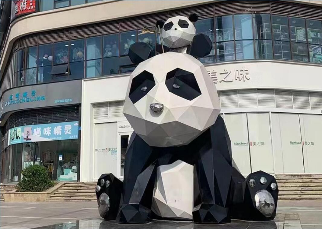 广场熊猫雕塑/四川雕塑公司/四川雕塑厂家/熊猫雕塑定制厂家