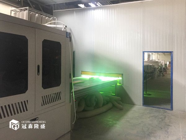 重庆冠森隆盛木门 80米uv生产线设备节约涂料