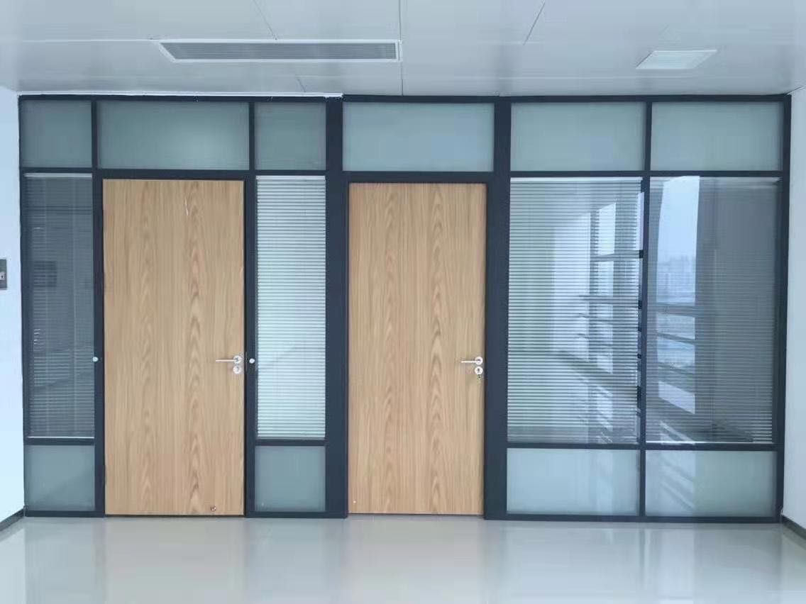 铝合金玻璃隔断办公室玻璃高隔断墙双玻百叶隔断墙办公隔断墙-阿里巴巴