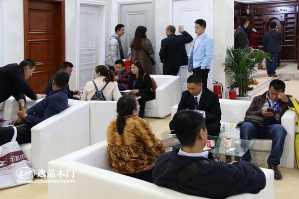 重庆逸品木门:历届展会盛况 热闹