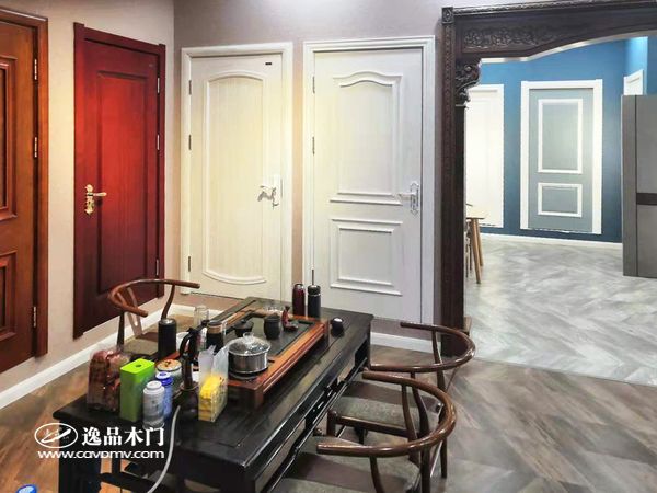 重庆逸品木门银川专卖店木门展示区
