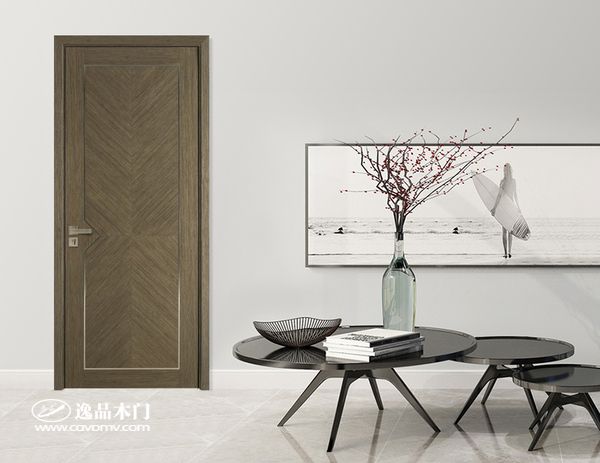 重庆逸品木门:轻奢木门展示 银色金属条 棕色