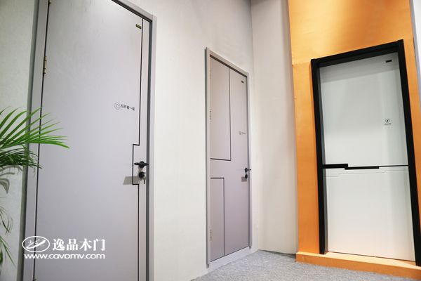 重庆逸品木门:2019广州建博会 新品轻奢木门展示