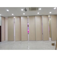 深圳龍華辦公室生態板移動隔斷吊折門上軌活動屏風