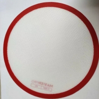 厂家现货供应亚马逊热销硅胶圆型西餐垫