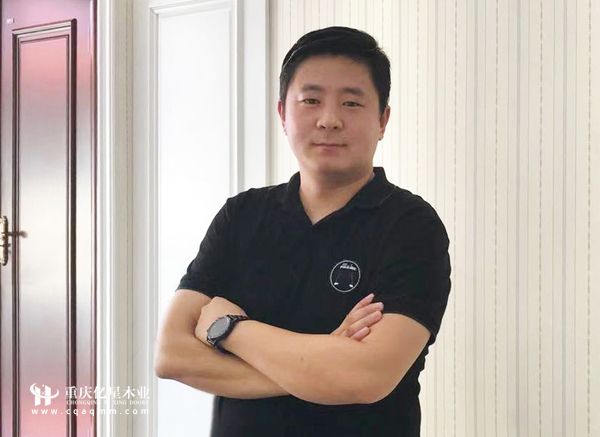 楊世偉 重慶億星木門城市代言人