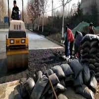 江蘇蘇州瀝青冷補料 具有憎水性的道路坑槽修補料